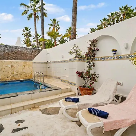 Holiday home Private Pool And Ocean Views Chayofa
